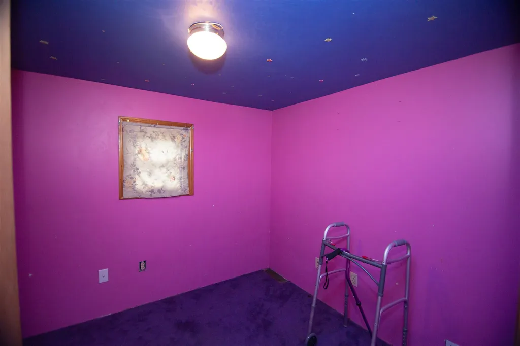 7 Eric Avenue Nashua NH 03062