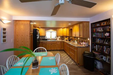 7 Eric Avenue Nashua NH 03062
