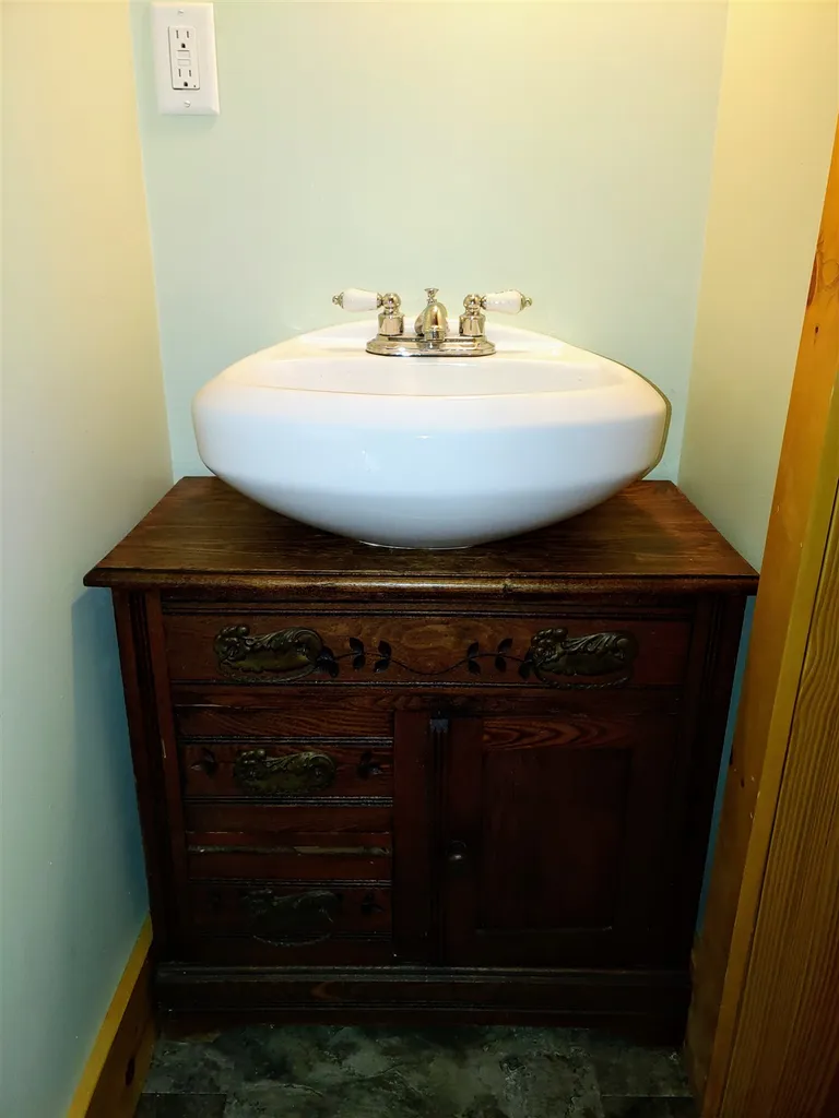 232 Saint James Avenue Milton NH 03851