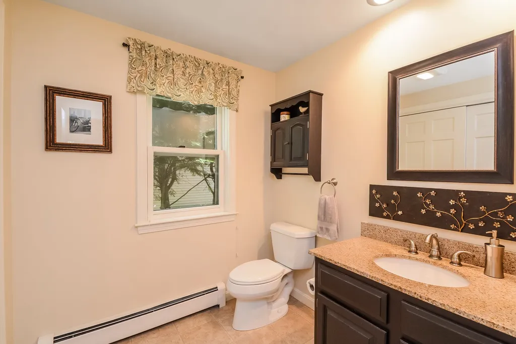 43 Conant Drive Concord NH 03301