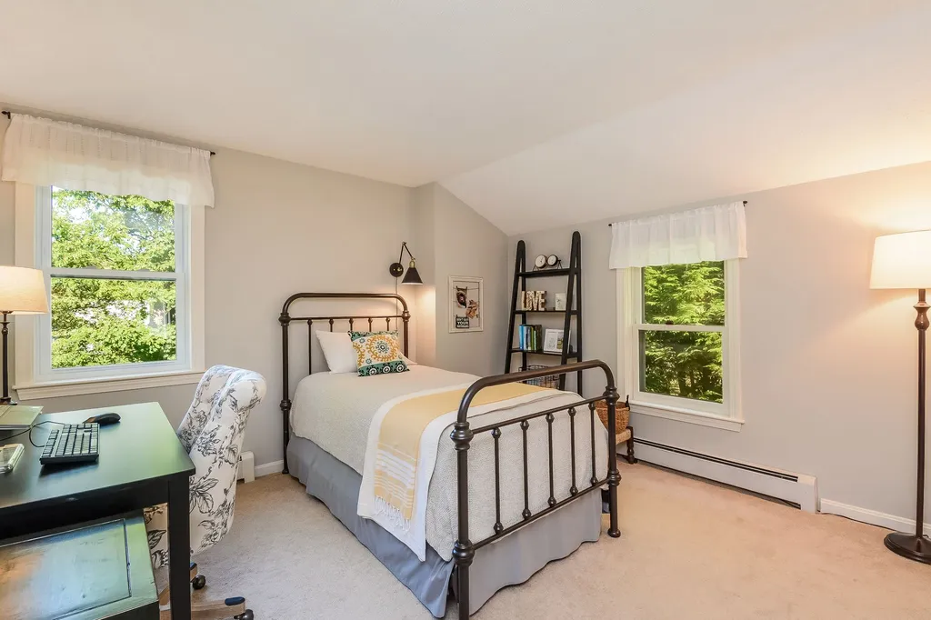 43 Conant Drive Concord NH 03301