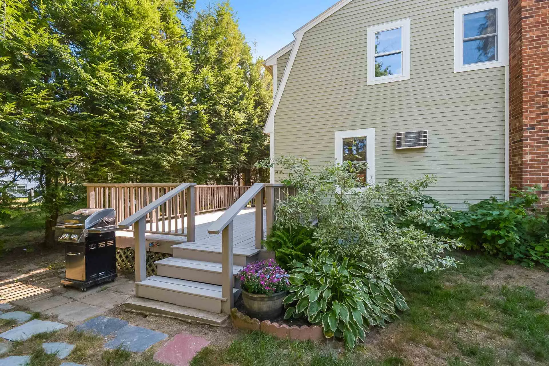 43 Conant Drive Concord NH 03301