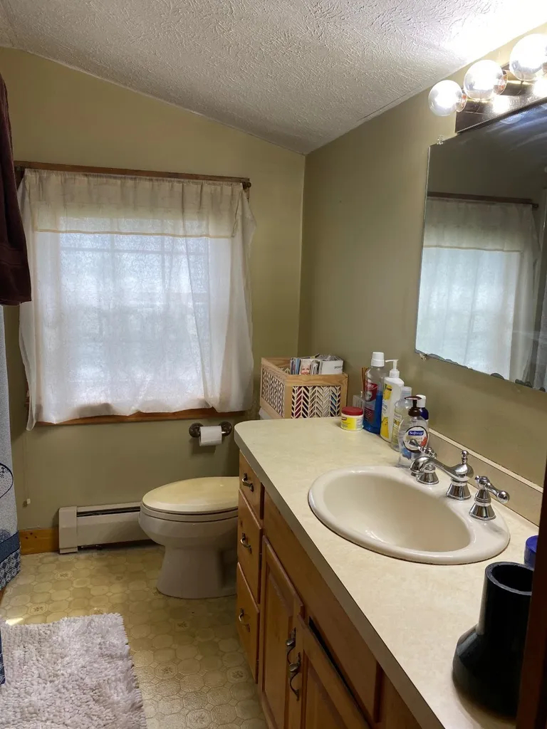 7 Cherry Street Milford NH 03055