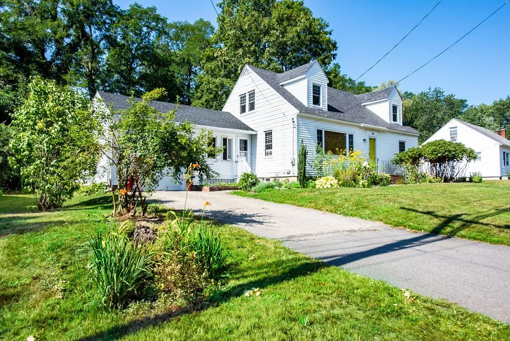 108 6th Street Dover, NH