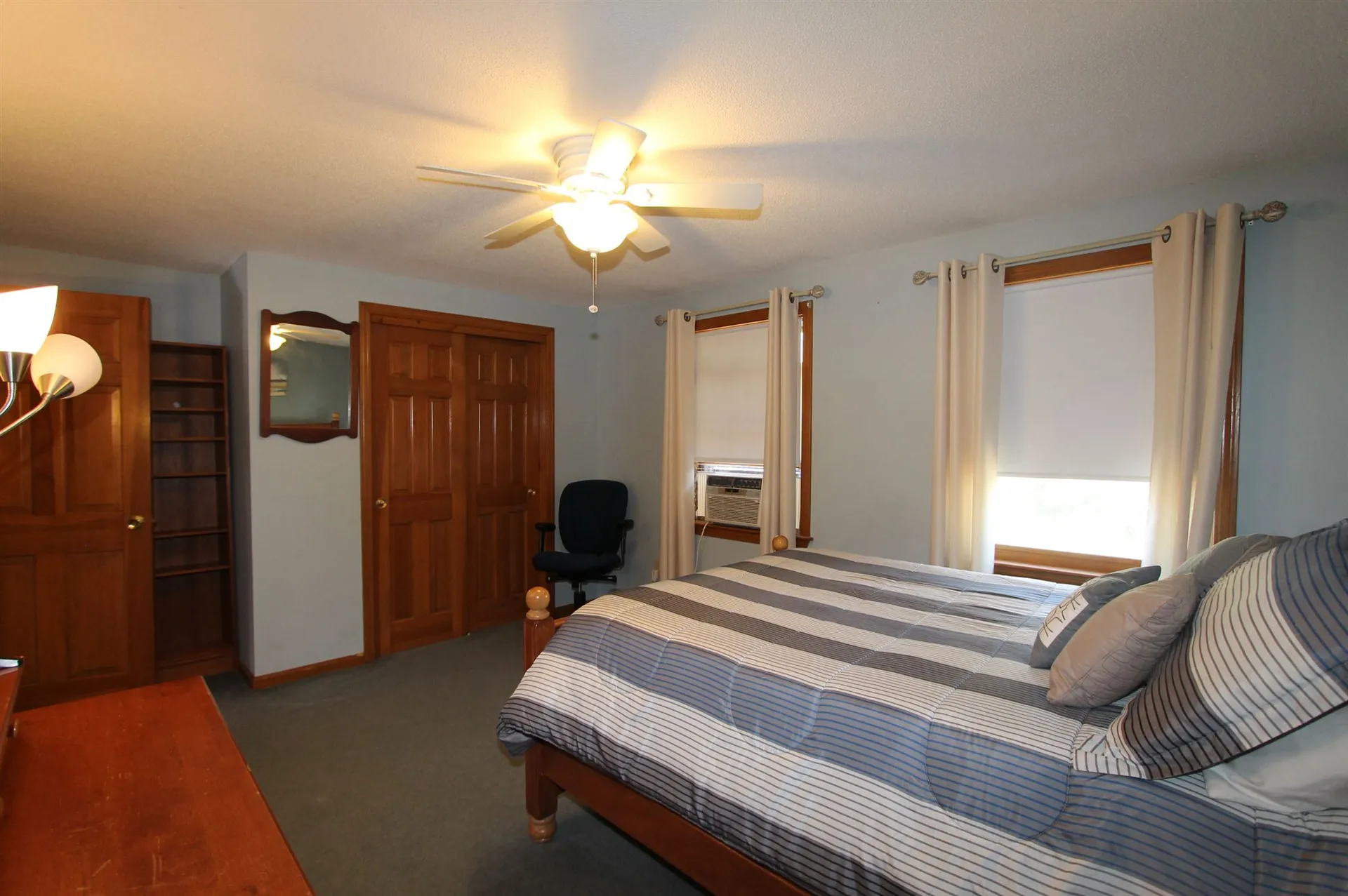 7 Columbia Drive Londonderry NH 03053