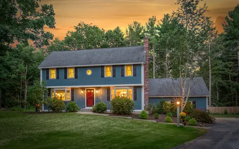 7 Baldwin Street Windham NH 03087