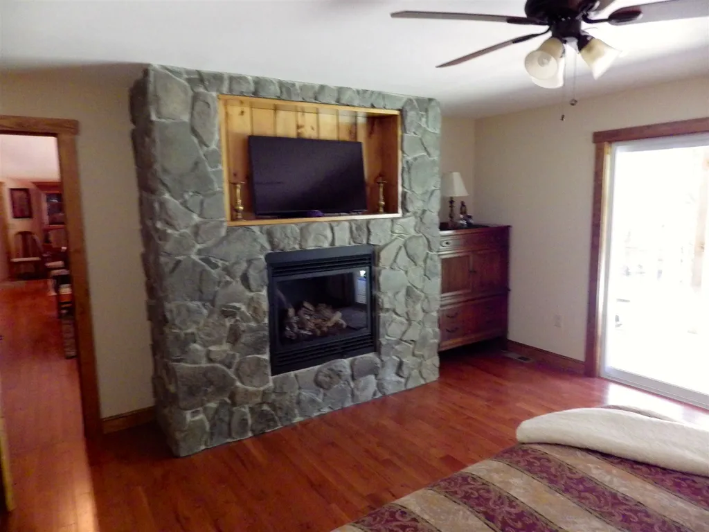 1160 Center Street Wolfeboro NH 03894
