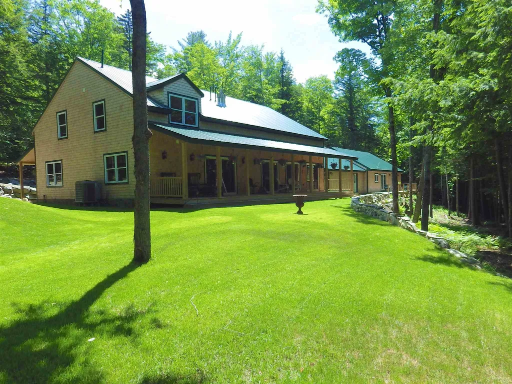1160 Center Street Wolfeboro NH 03894