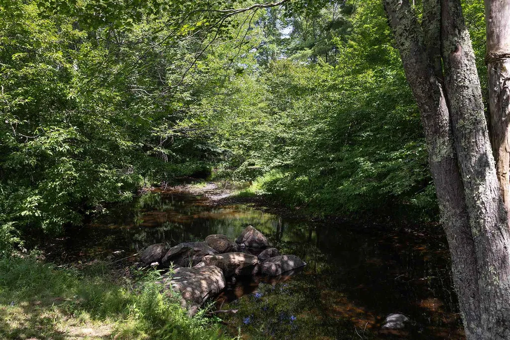 174 Lower Middle Road Lebanon ME 04027
