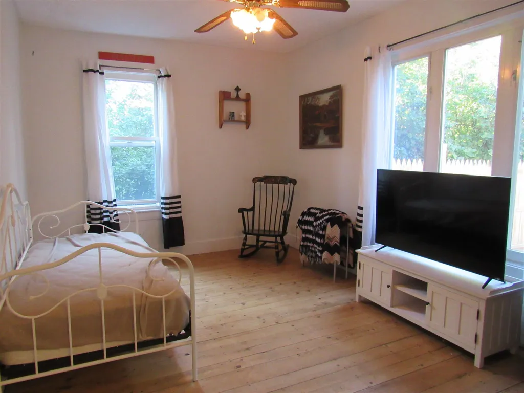 6 Mcfarland Street Gorham NH 03581