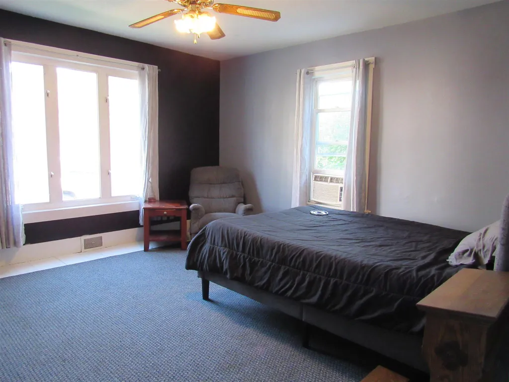 6 Mcfarland Street Gorham NH 03581