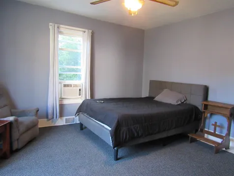 6 Mcfarland Street Gorham NH 03581