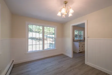 13 Cass Road Extension Epsom NH 03234