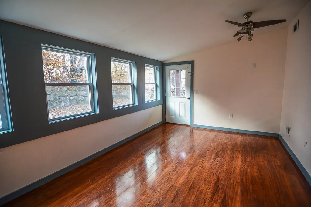 490 Mount Prospect Road Holderness NH 03245
