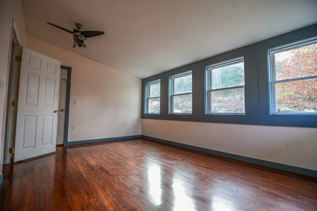 490 Mount Prospect Road Holderness NH 03245