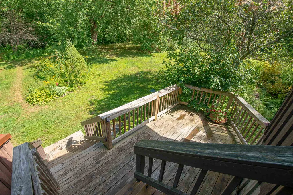 490 Mount Prospect Road Holderness NH 03245