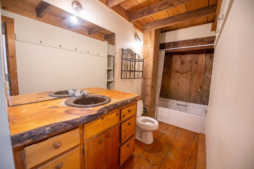 490 Mount Prospect Road Holderness NH 03245