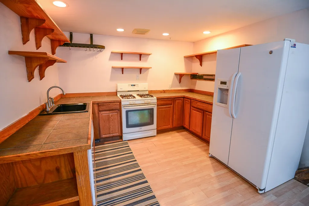 490 Mount Prospect Road Holderness NH 03245