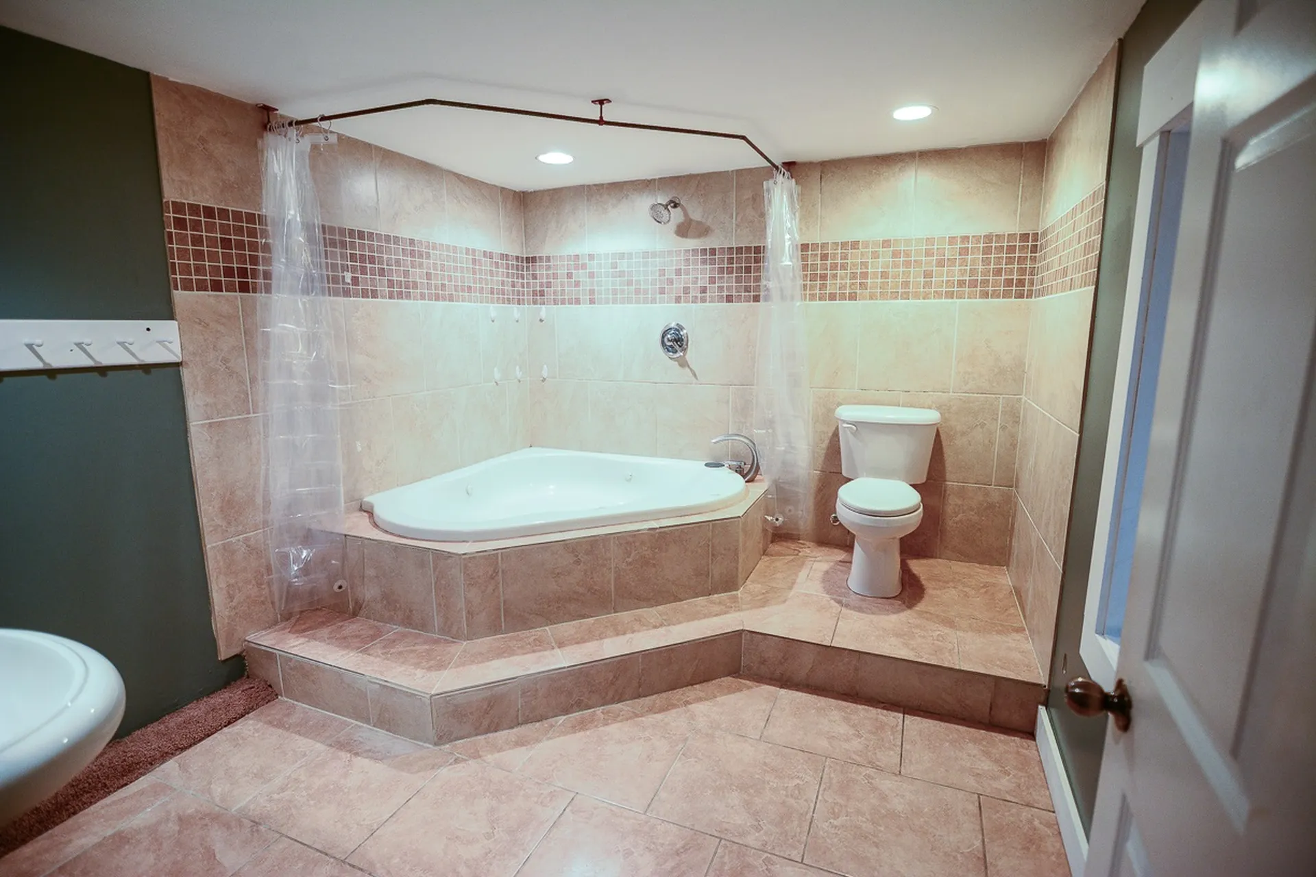 490 Mount Prospect Road Holderness NH 03245
