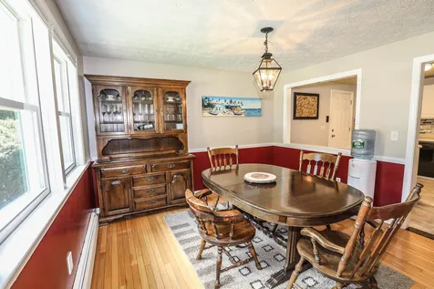 252 Coral Avenue Manchester NH 03104