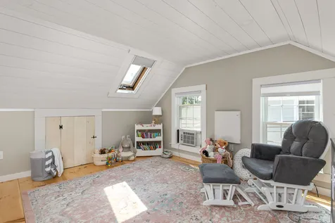 28 River Street Exeter NH 03833