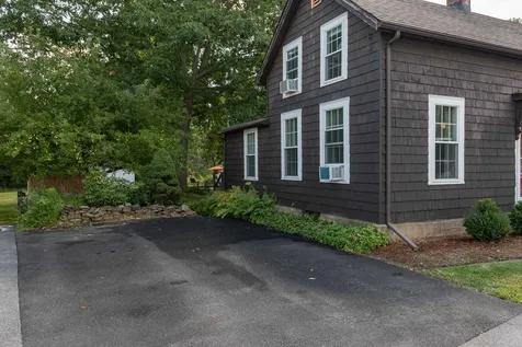 28 River Street Exeter NH 03833