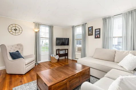 28 River Street Exeter NH 03833