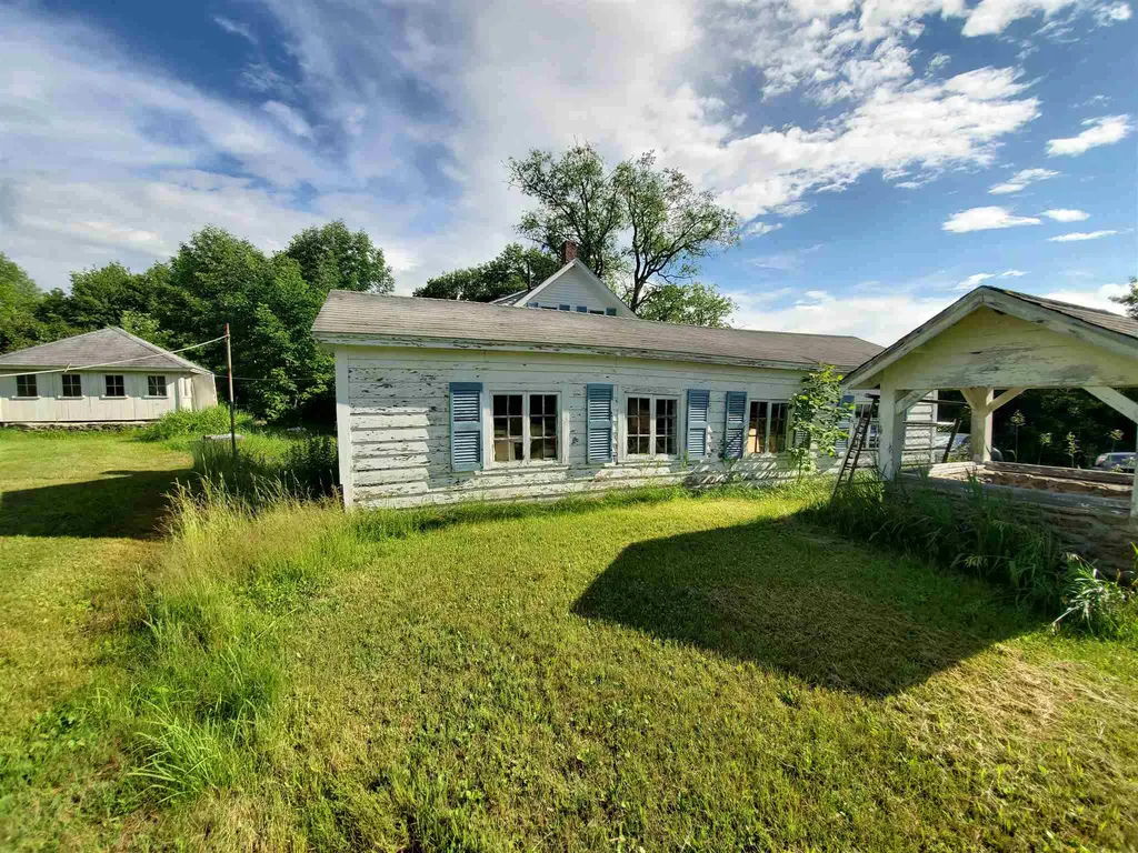 627 Tuttle Hill Road Orange NH 03741