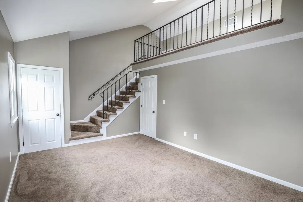 2 Bluestone Drive Nashua NH 03060