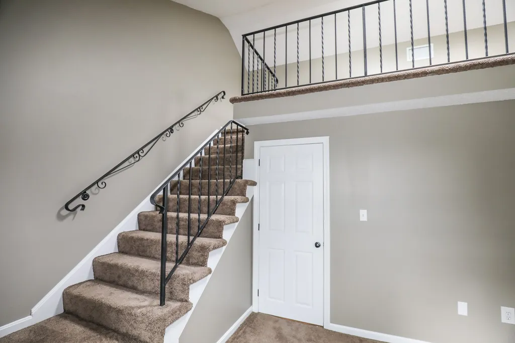 2 Bluestone Drive Nashua NH 03060