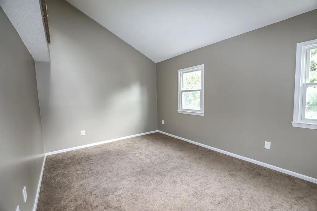 2 Bluestone Drive Nashua NH 03060