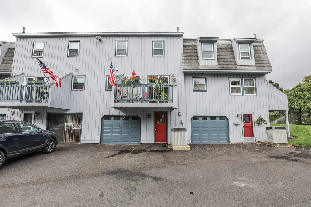 2 Bluestone Drive Nashua NH 03060