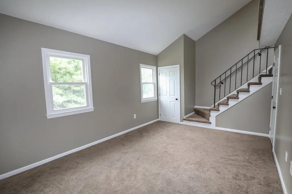 2 Bluestone Drive Nashua NH 03060