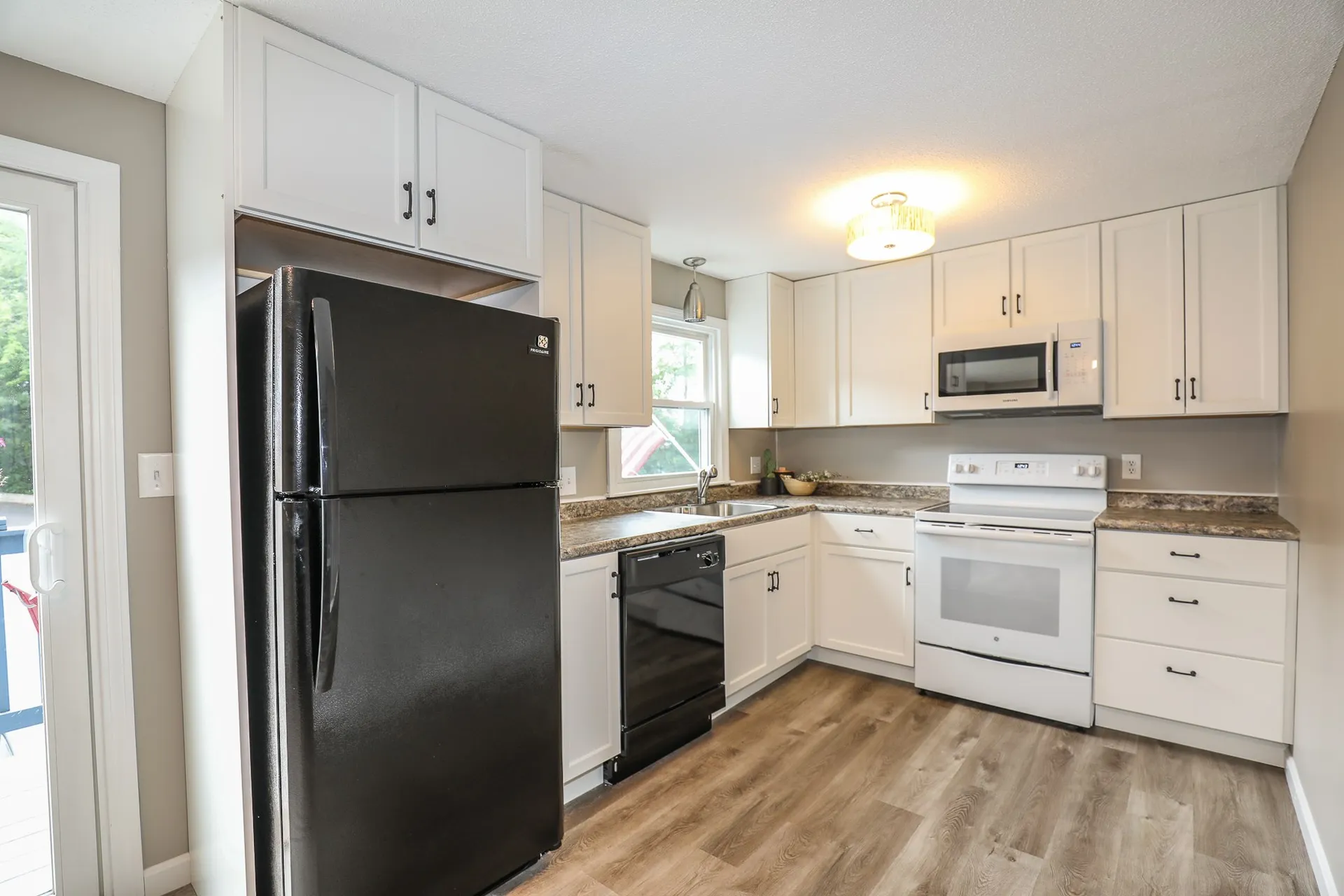 2 Bluestone Drive Nashua NH 03060