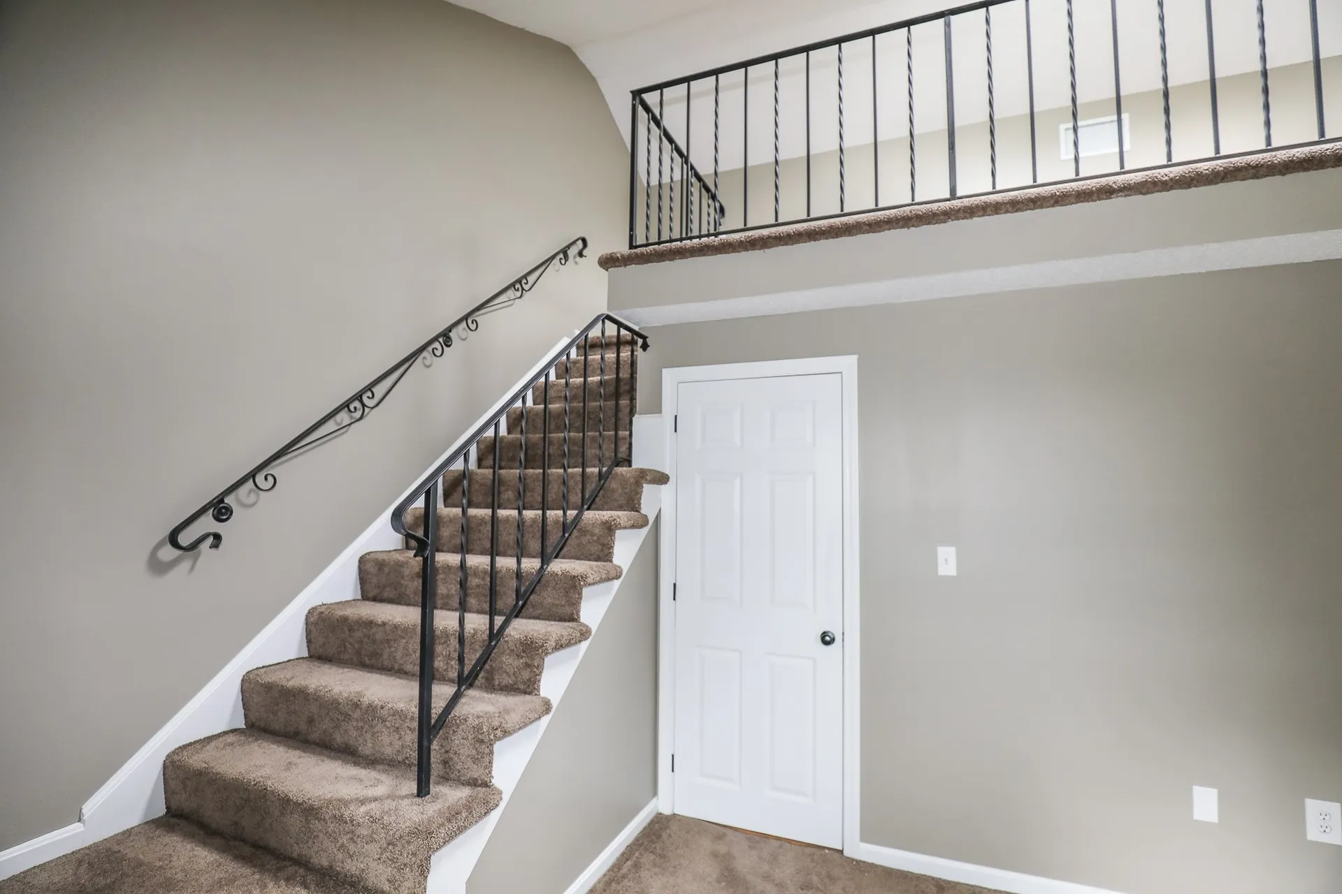 2 Bluestone Drive Nashua NH 03060