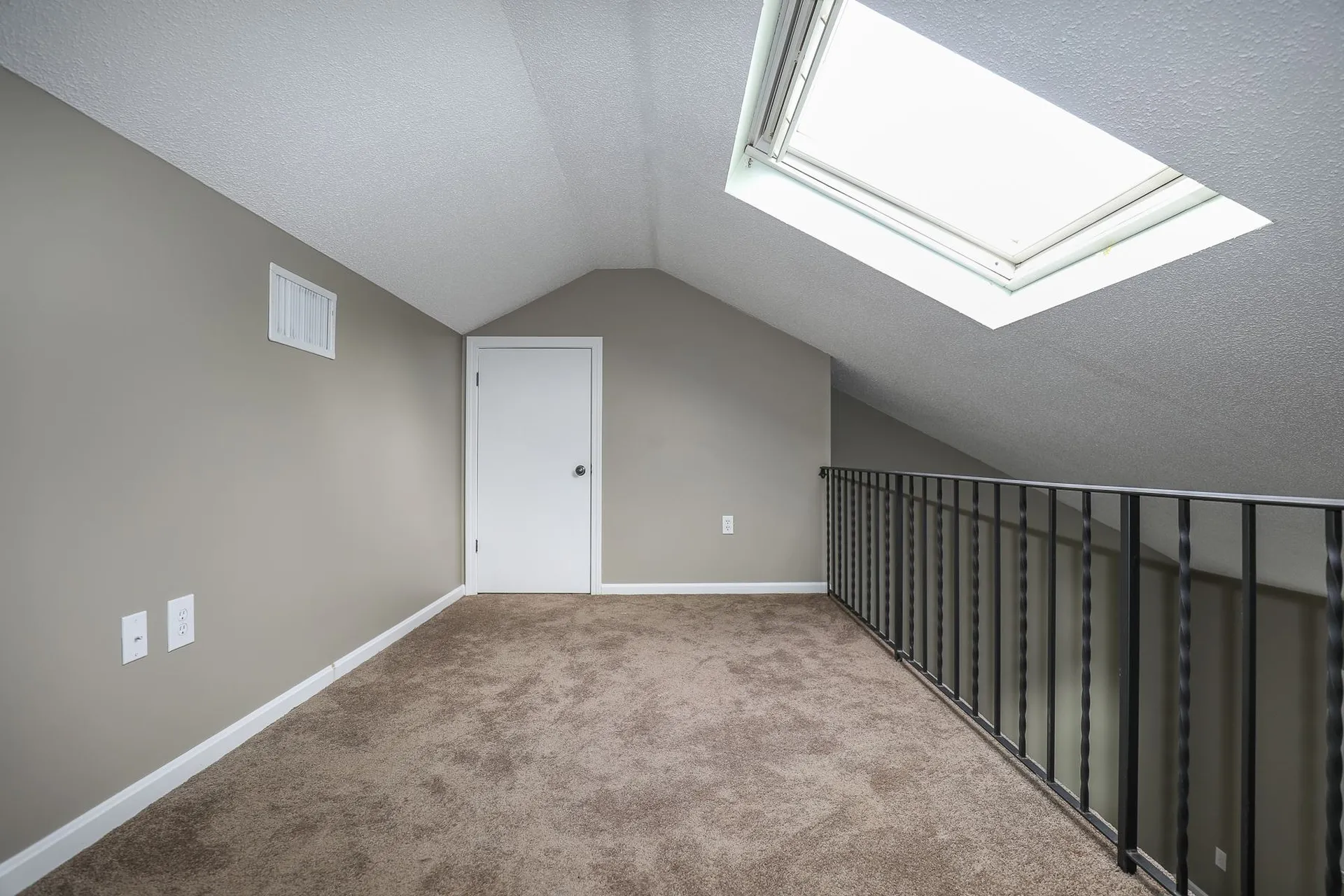 2 Bluestone Drive Nashua NH 03060