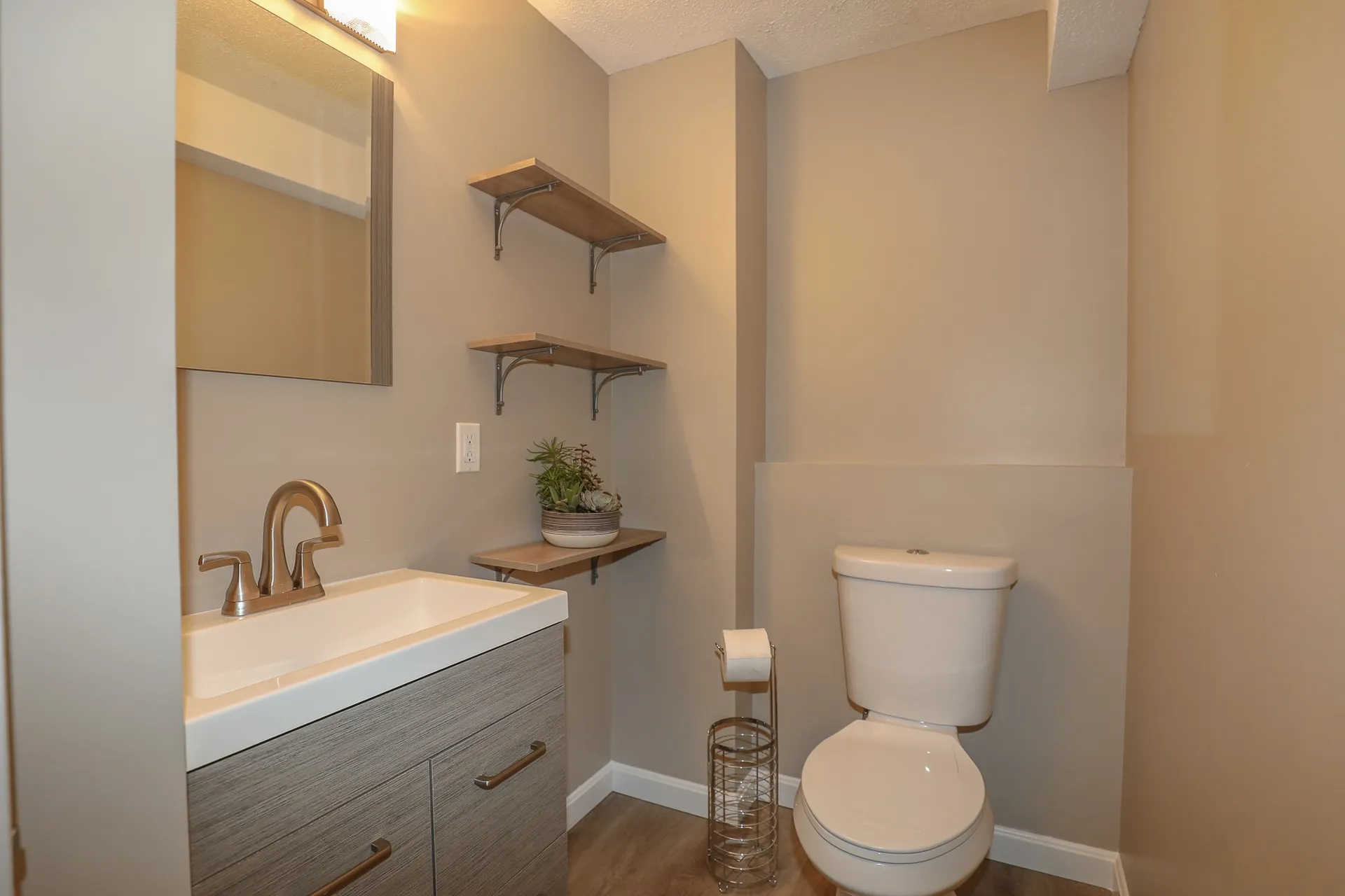 2 Bluestone Drive Nashua NH 03060