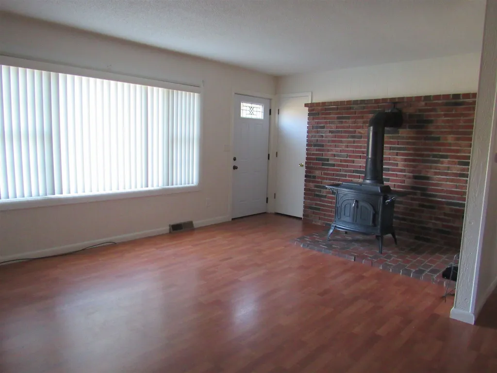 15 Corbin Avenue Gorham NH 03581