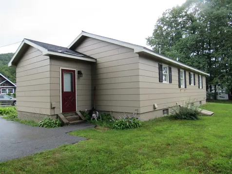 15 Corbin Avenue Gorham NH 03581