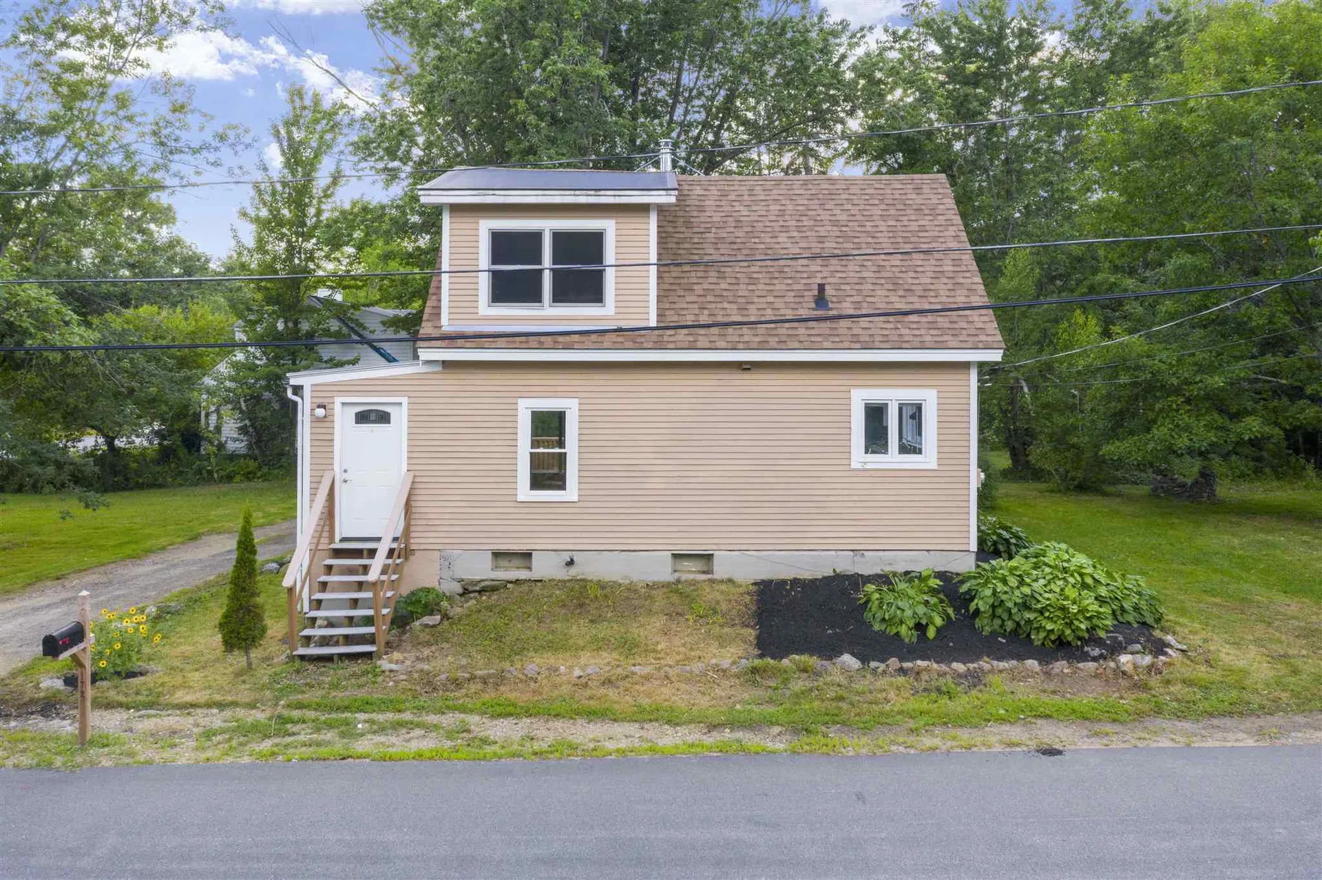 172 Washington Street Laconia NH 03246