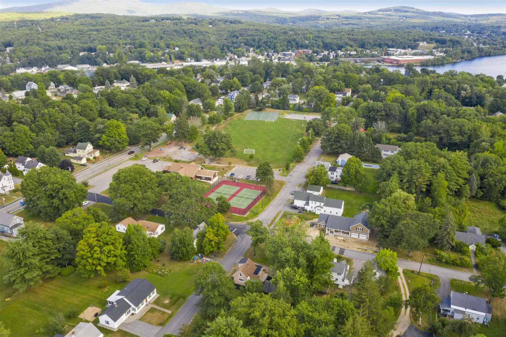 172 Washington Street Laconia NH 03246