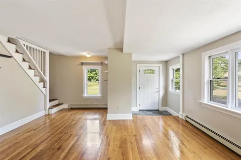 172 Washington Street Laconia NH 03246