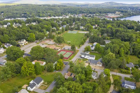 172 Washington Street Laconia NH 03246