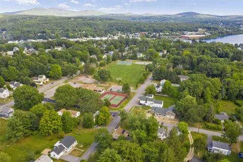 172 Washington Street Laconia NH 03246