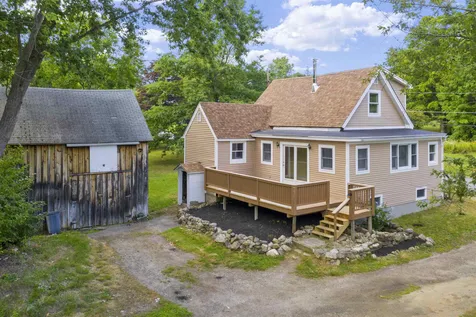 172 Washington Street Laconia NH 03246