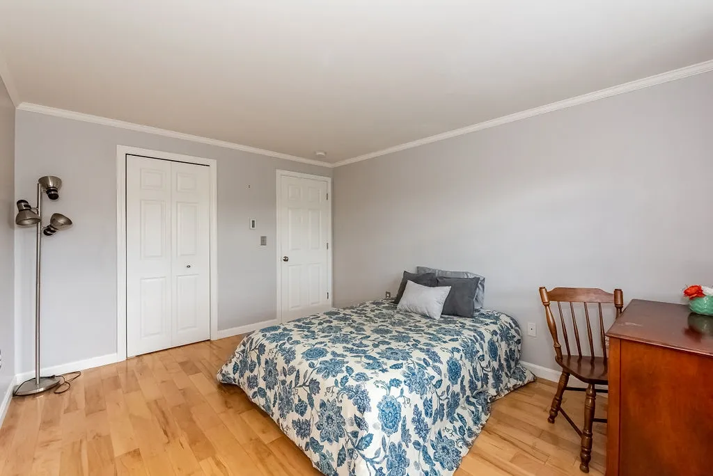 557 Sagamore Avenue Portsmouth NH 03801