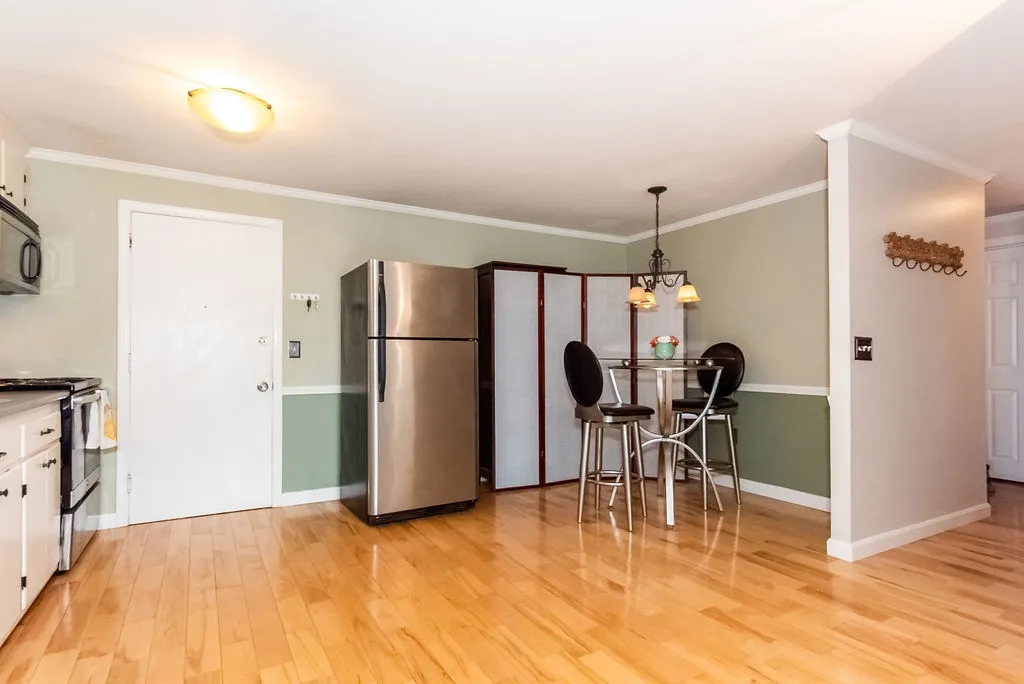 557 Sagamore Avenue Portsmouth NH 03801