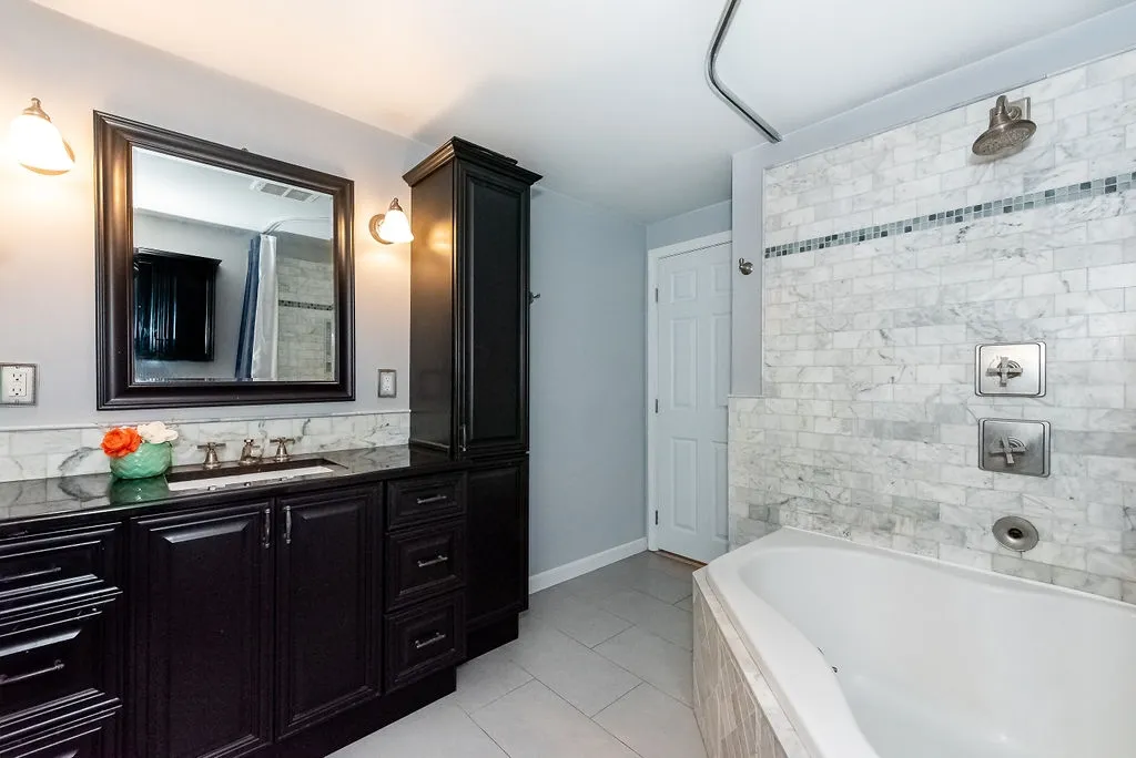 557 Sagamore Avenue Portsmouth NH 03801
