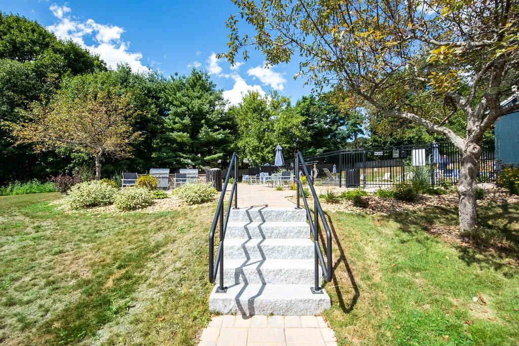 557 Sagamore Avenue Portsmouth NH 03801