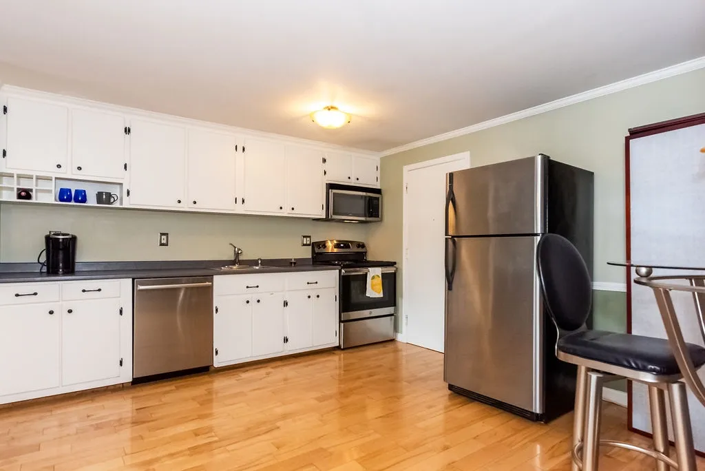 557 Sagamore Avenue Portsmouth NH 03801